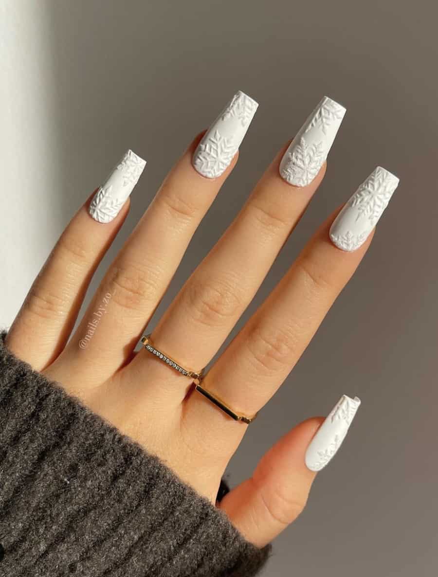 Amazon.com: Christmas Press on Nails Medium Square Fake Nails French white  Snowflake Lines Glitter Design with Rhinestone Christmas Nails for Women  New Year Acrylic False Nail Kits Cute Stick on Nails Reusable